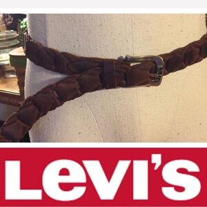 Vintage LEVI’S Brown Leather Belt